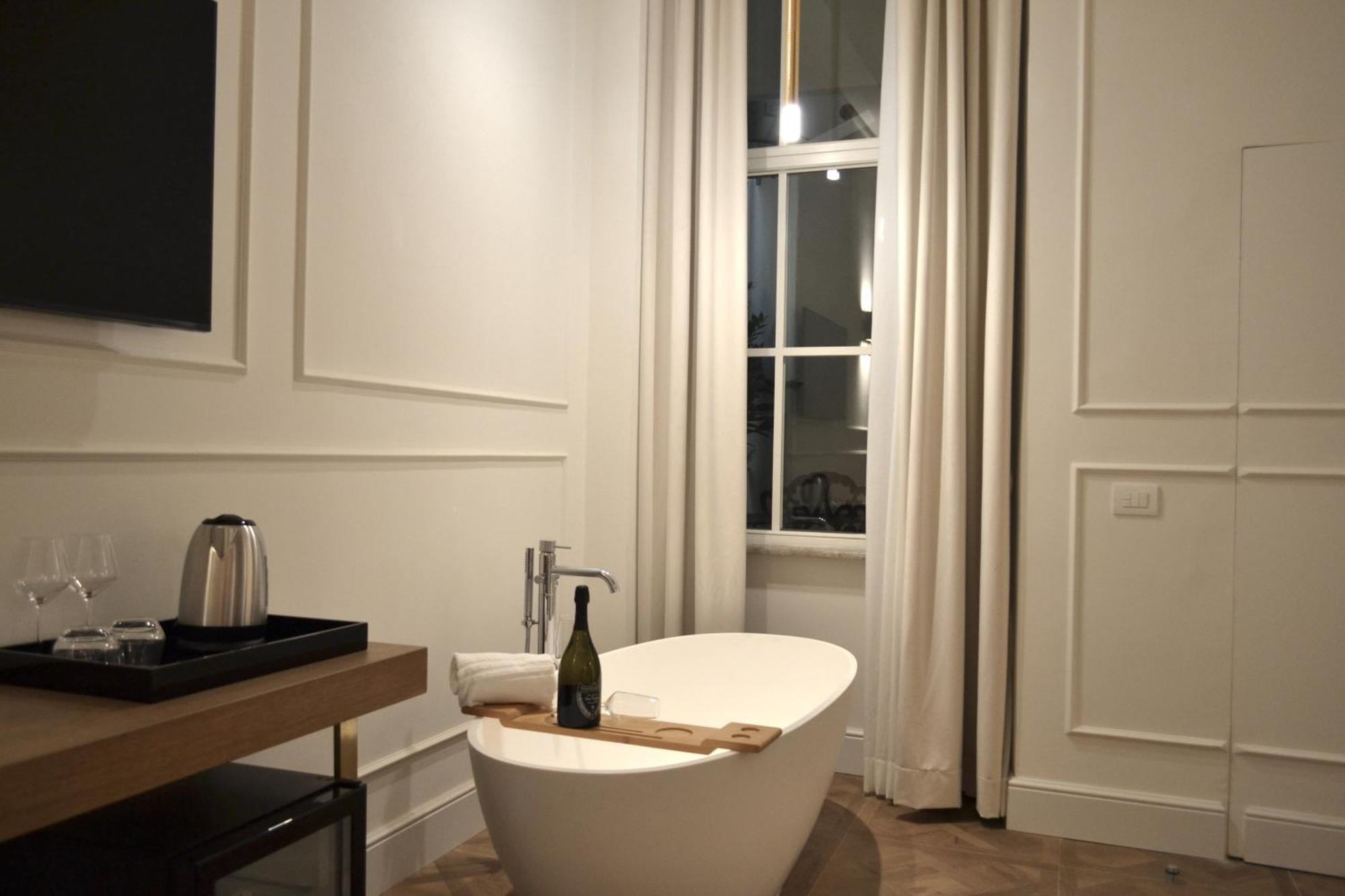 Suite Residenza Quartieri Storici Duomo Флоренция Экстерьер фото